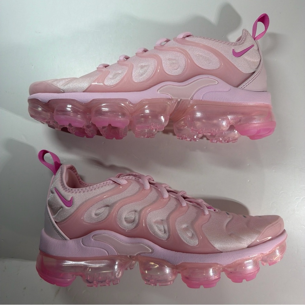 Nike Air VaporMax Plus Pink Foam Pink Women’s Women Size 8 FZ3614-686 Last One
